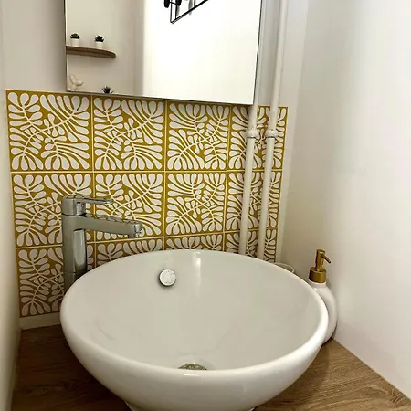 Biscuit Remois Lägenhet *